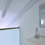 Bratou Terra Sleeps 2 With Garden Villa