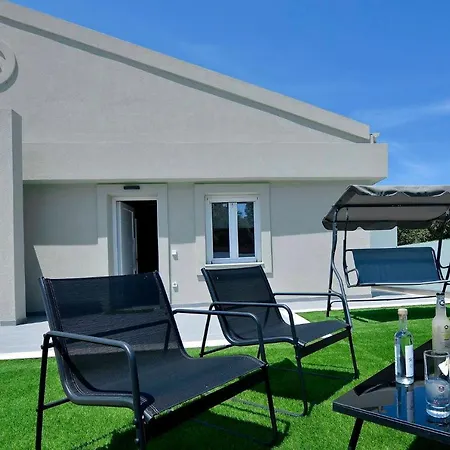 Bratou Terra Sleeps 2 With Garden * Episkopiana (Corfu)