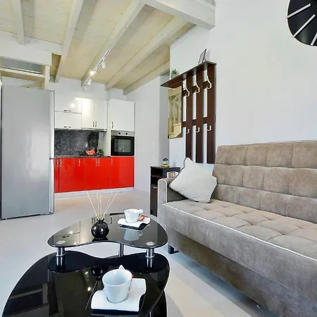 Vila Bratou Terra Sleeps 2 With Garden *