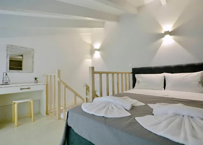 Bratou Terra Sleeps 2 With Garden *